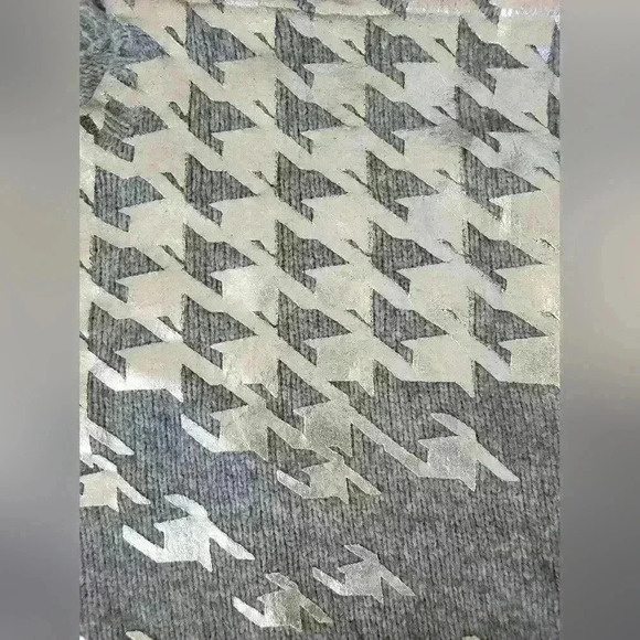 LORD & TAYLOR 424 5TH wool grey sweater with silver houndstooth. Size XL - Picture 3 of 6